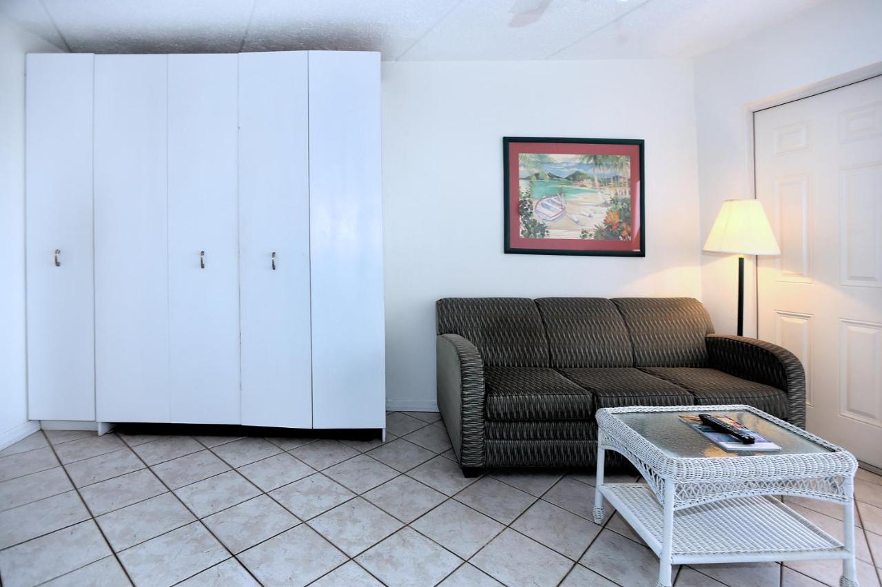 Club Sea Oats By Capital Vacations Motel Daytona Beach Shores ภายนอก รูปภาพ